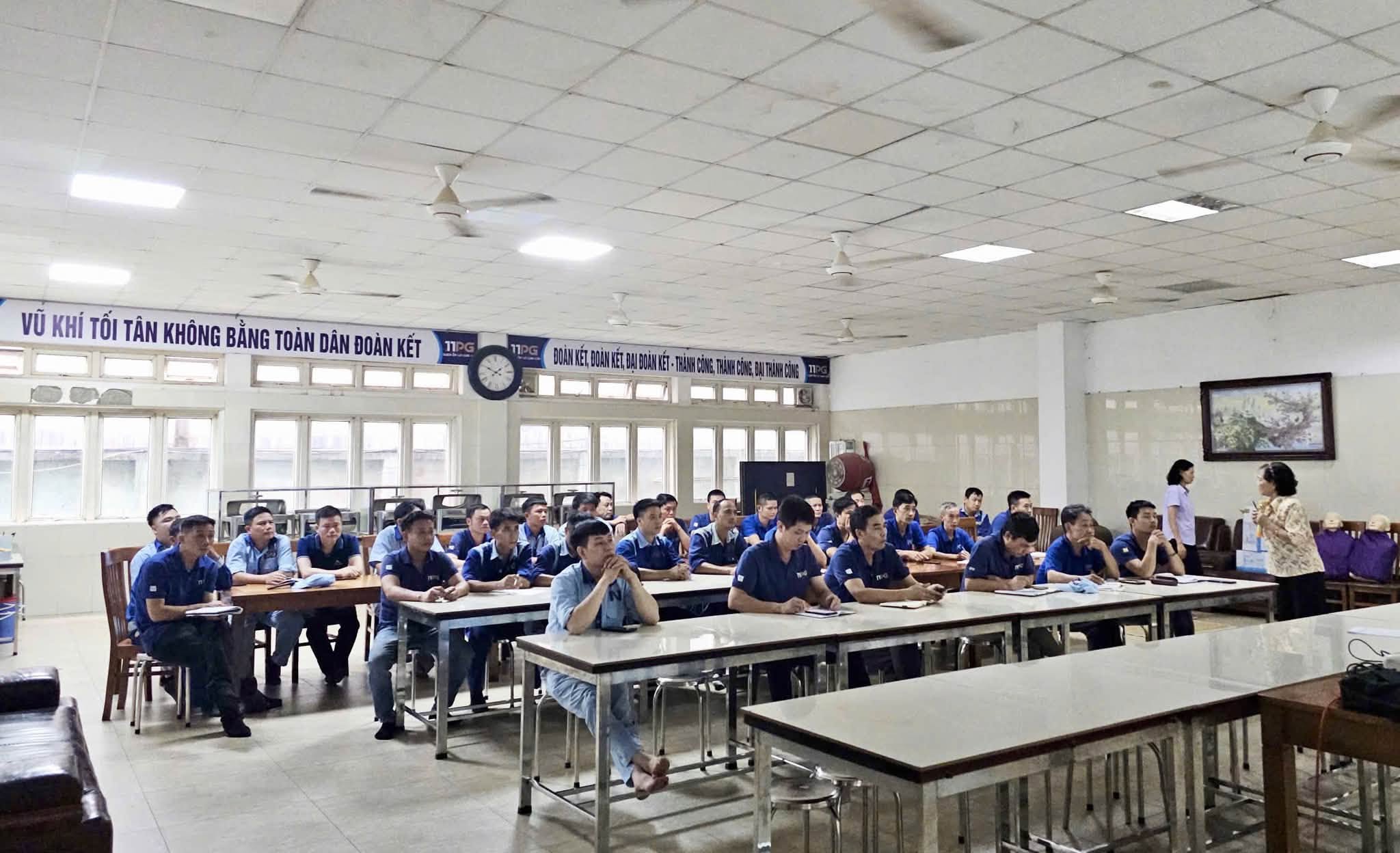 NPG TỔ CHỨC LỚP HUẤN LUYỆN SƠ CẤP CỨU 2026 CHO CÁN BỘ, CÔNG NHÂN VIÊN